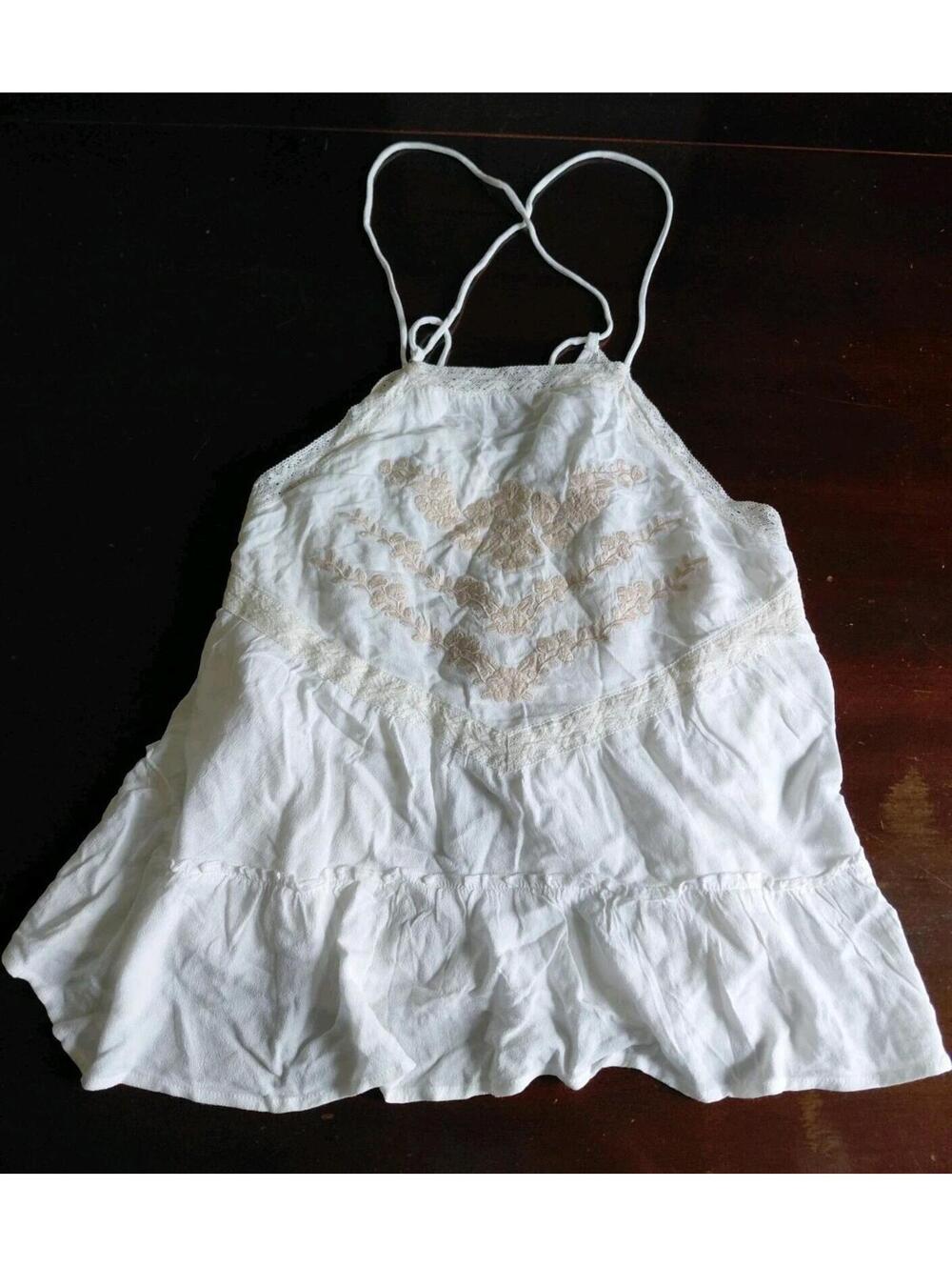 In Loom Top Womens Large Embroidered Halter White Festival Ruffle Lace